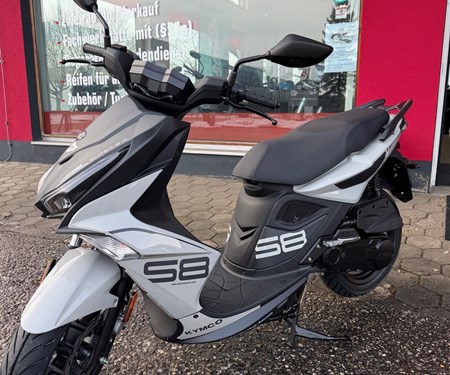 Kymco Super R8 - der sportliche
