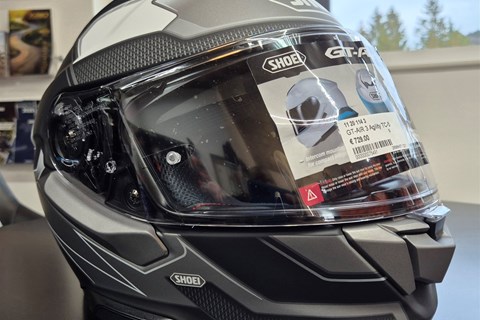 Motobike Handels GmbH-News: Der Shoei GT-Air 3 – Komfort & Sicherheit neu definiert!