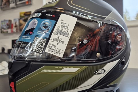 Motobike Handels GmbH-News: Der Shoei Neotec 3 – Modularhelm-Innovation vom Feinsten!