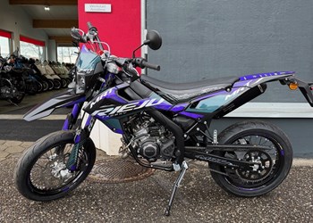 Endlich ist sie da - die neu MRT50 Trophy von Rieju