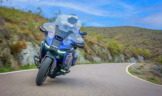 Zwei neue Verkleidungsscheiben für die BMW R 1300 RT