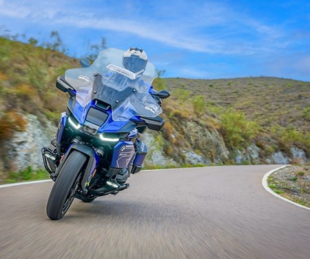 Zwei neue Verkleidungsscheiben für die BMW R 1300 RT