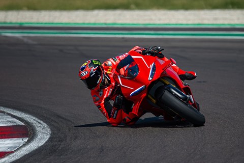 Autohaus Ostermaier GmbH-News: Mit Ducati auf die Rennstrecke