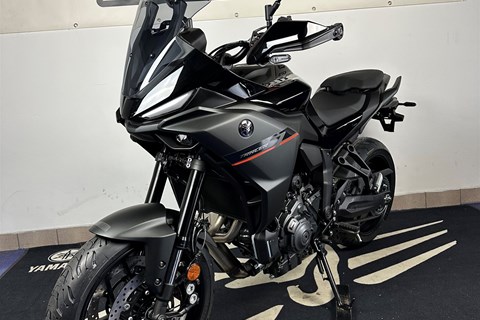 Zweirad Zentrum Fernwald-News: NEWS| Die neue Yamaha Tracer 7 in Midnight Black
