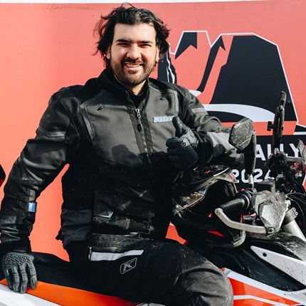 CHASING NEW HORIZONS Nicolas Gaviria Mejia is one of the fifteen ORANGE BOARD members. He is a passionate rider who is always searching for new ter ... Next >>