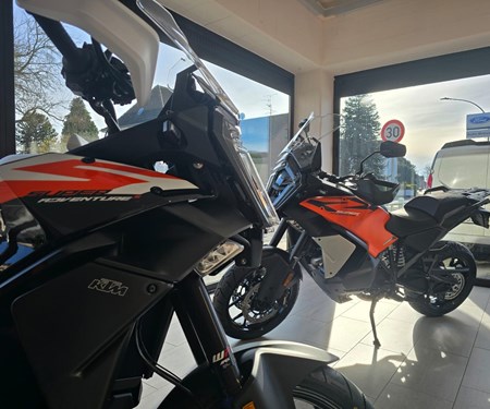 Entdeckt mit uns die neue KTM 1390 Super Adventure S EVO 