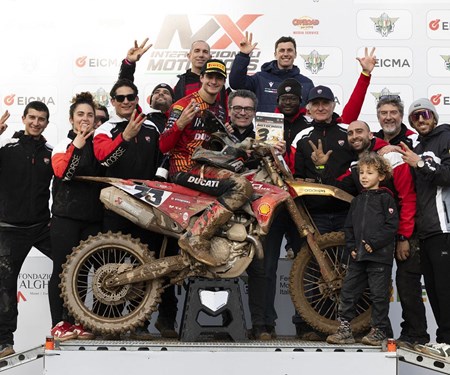 Ferruccio Zanchi auf seiner Desmo250 MX Dritter in Alghero beim ersten Rennwochenende 2026