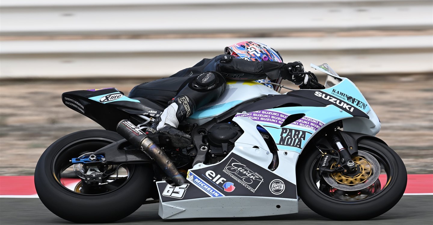 Feinarbeit unter spanischer Sonne – Rennstreckentraining in Almería