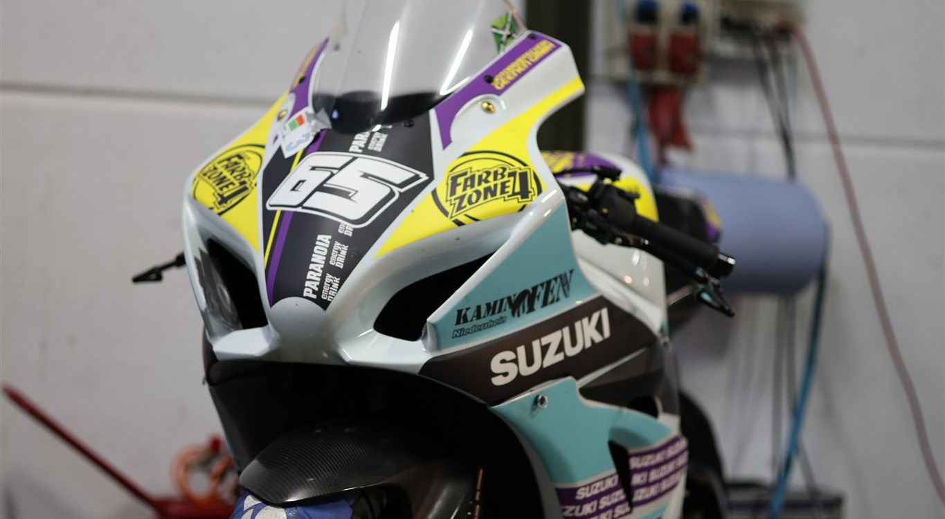 Feinarbeit unter spanischer Sonne – Rennstreckentraining in Almería