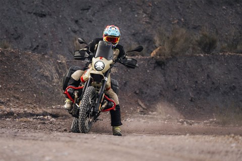 Wunderlich GmbH-News: Kardan-Schutzblech für die BMW R 12 G/S