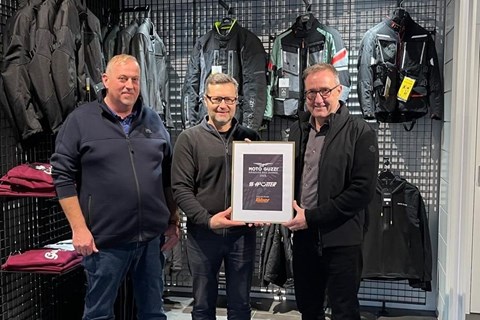 HÜTTER GesmbH-News: Moto Guzzi - Was für eine Auszeichnung!