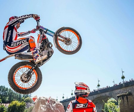 Toni Bou: Feier des erfolgreichsten Champions aller Zeiten