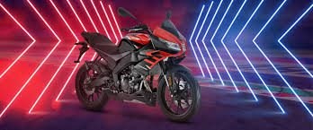 aprilia TUONO 125 Aktion