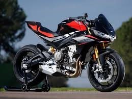 aprilia TUONO 660 Factory Aktion