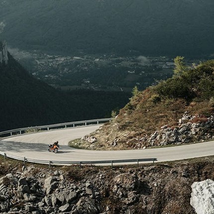 How to Plan an Epic Long-Distance Motorcycle Adventure Ready to chase the horizon and experience the ride of a lifetime? Planning a long-distance motorcycle adventure is as crucial as twisting the throttle. It's about charting the unknown, gearing up right, and embracing KTM’s uncompromising spirit of adventure. We’ve compiled 8 essential tips to help you plan an epic journey on two wheels, a journey that’s thrilling, safe, and soaked in the READY TO RACE attitude. This guide is blunt, to the point, and packed with real-world advice to ensure your adventure is nothing short of legendary.