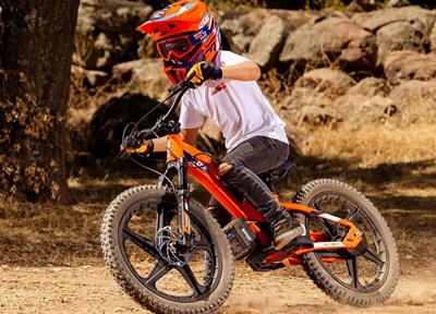 KTM-NEWS KTM SX-E 1.20