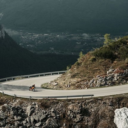 How to Plan an Epic Long-Distance Motorcycle Adventure: 8 Essential Tips Ready to chase the horizon and experience the ride of a lifetime? Planning a long-distance motorcycle adventure is as crucial as twisting the throttle. It's about charting the unknown, gearing up right, and embracing KTM’s uncompromising spirit of adventure. We’ve compiled 8 essential tips to help you plan an epic journey on two wheels, a journey that’s thrilling, safe, and soaked in the READY TO RACE attitude. This guide is blunt, to the point, and packed with real-world advice to ensure your adventure is nothing short of legendary.