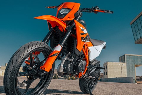 KTM GROUP-News: 2026 KTM 125 SMC R