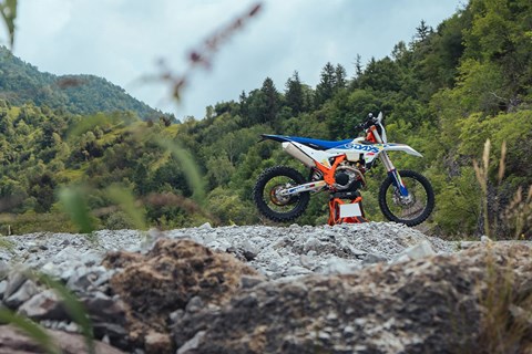 KTM GROUP-News: 2026 KTM 500 EXC-F 6DAYS