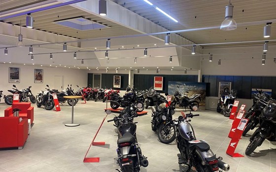 Honda-Roadshow / Neueröffnung nach umfangreichem Umbau ! - Bild 3