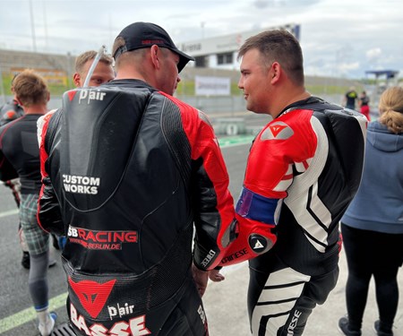 Fahr mit uns nach Oschersleben