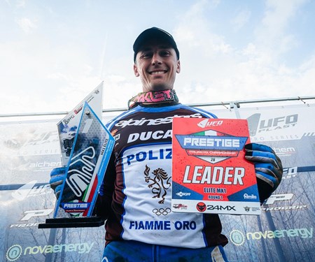 MX1 in Ottobanio: Lupino holt auf der Desmo450 MX den ersten Sieg