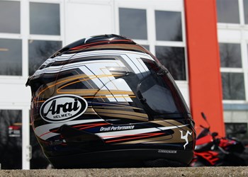 Arai Isle of Man TT Dekor 2026
