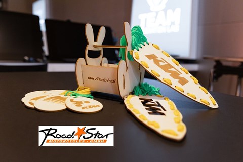 Road Star Motorcycles GmbH-News: Unsere Öffnungszeiten an den Osterfeiertagen