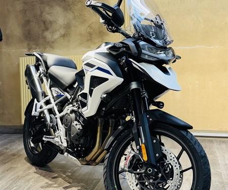 Die neue Tiger 1200 Alpine Edition