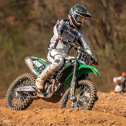 Motocross ÖM Podium für Ruda Plch beim Saisonauftakt in Paldau! 
Der Damianik-Pilot Rudi Plch konnte gleich beim
ÖM-Auftakt in Paldau auf das Podium fahren. Für den 27-jährigen
Motocross-Fa ... Weiter >>