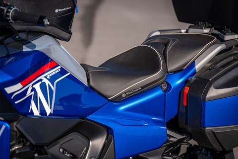 Wunderlich GmbH-News: Fahrer- und Sozius-Sitze für die BMW R 1300 RT