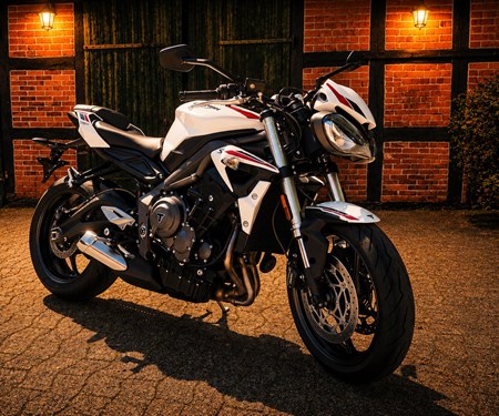  Triumph Street Triple S A2 I Nur 6.883 Km I 48 PS I Topzustand