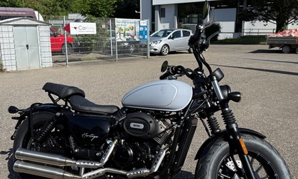 Endlich da! Der neue Bobber V2 125er mit ABS von RTF / Hanway mit Hyosung Motor