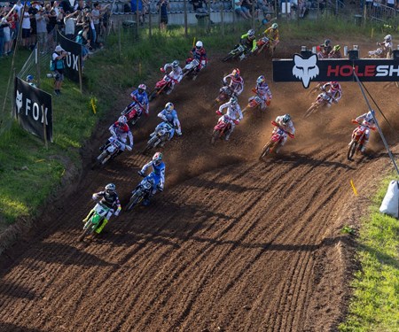 MXGP + MX2: Valin feiert ersten GP-Sieg – Febvre verteidigt MXGP-WM-Rang drei | Kawasaki