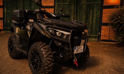 Kymco MXU 700i 1.Hand I nur 867 Km I MwSt. ausweisbar I Vorführer