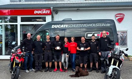 2 Awards zum dritten Mal