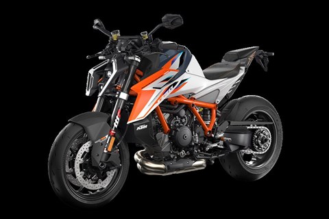 Road Star Motorcycles GmbH-News: 2026 KTM 1390 Super Duke RR is in the house 