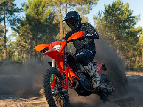 2027 KTM 500 EXC-F 6DAYS