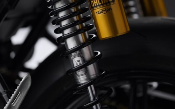 Brandneu: TRIUMPH Speed Twin 1200 TFC - Bild 5