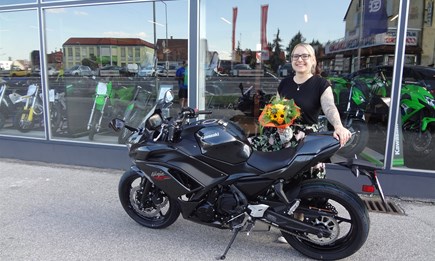 Brave Mädchen mögen Biker, coole Mädchen fahren selber!