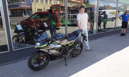 Ein Leben ohne Motorradfahren ist möglich aber sinnlos. 