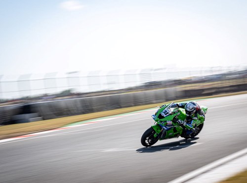 WorldSBK & WorldSSP: Erfolgreiches Kawasaki Wochenende in Donington