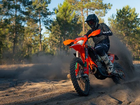 2027 KTM 500 EXC-F 6DAYS