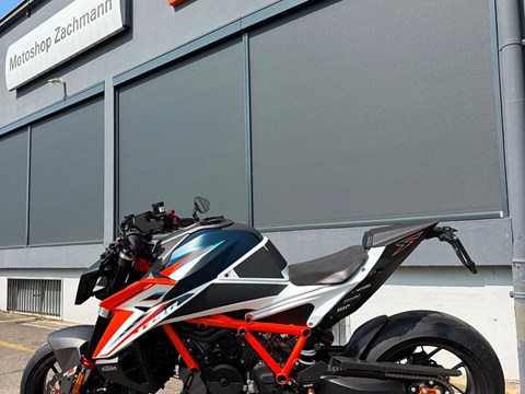 KTM 1390 Super Duke RR Umbau