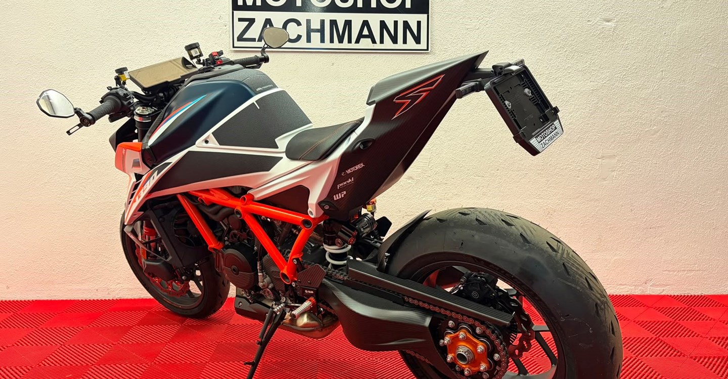 KTM 1390 Super Duke RR Umbau