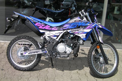 Yamaha Zentrum Zollernalb                - - -  Inhaber Andreas Flieg GmbH-News: WR125 mit Dekor Arider