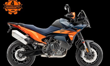 KTM 890 SMT Gewinnt Alpen Master