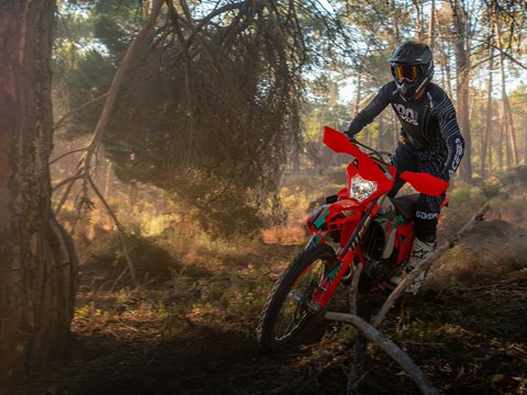 2027 KTM 450 EXC-F 6DAYS