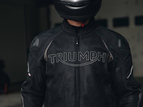 So reinigen Sie Ihre Mesh-Motorradjacke: Halten Sie Ihre Motorradbekleidung frisch und einsatzbereit