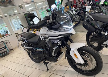 Pssst....! ;) CF MOTO kommt nach Scheeßel ! 